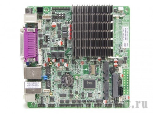 ����������� ����� MINITOSTAR ITX-M51-D826L (J1800, 1xSODIMM, 2xSATA)